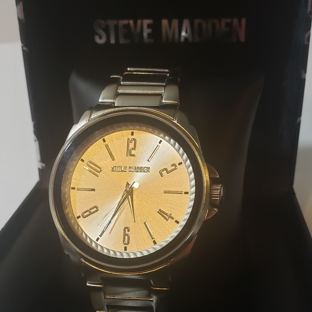 Mens watch by Steve Madden